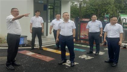 遂宁兴业集团召开“问题大排查、作风大整治、工作大提升”专项行动现场推进会